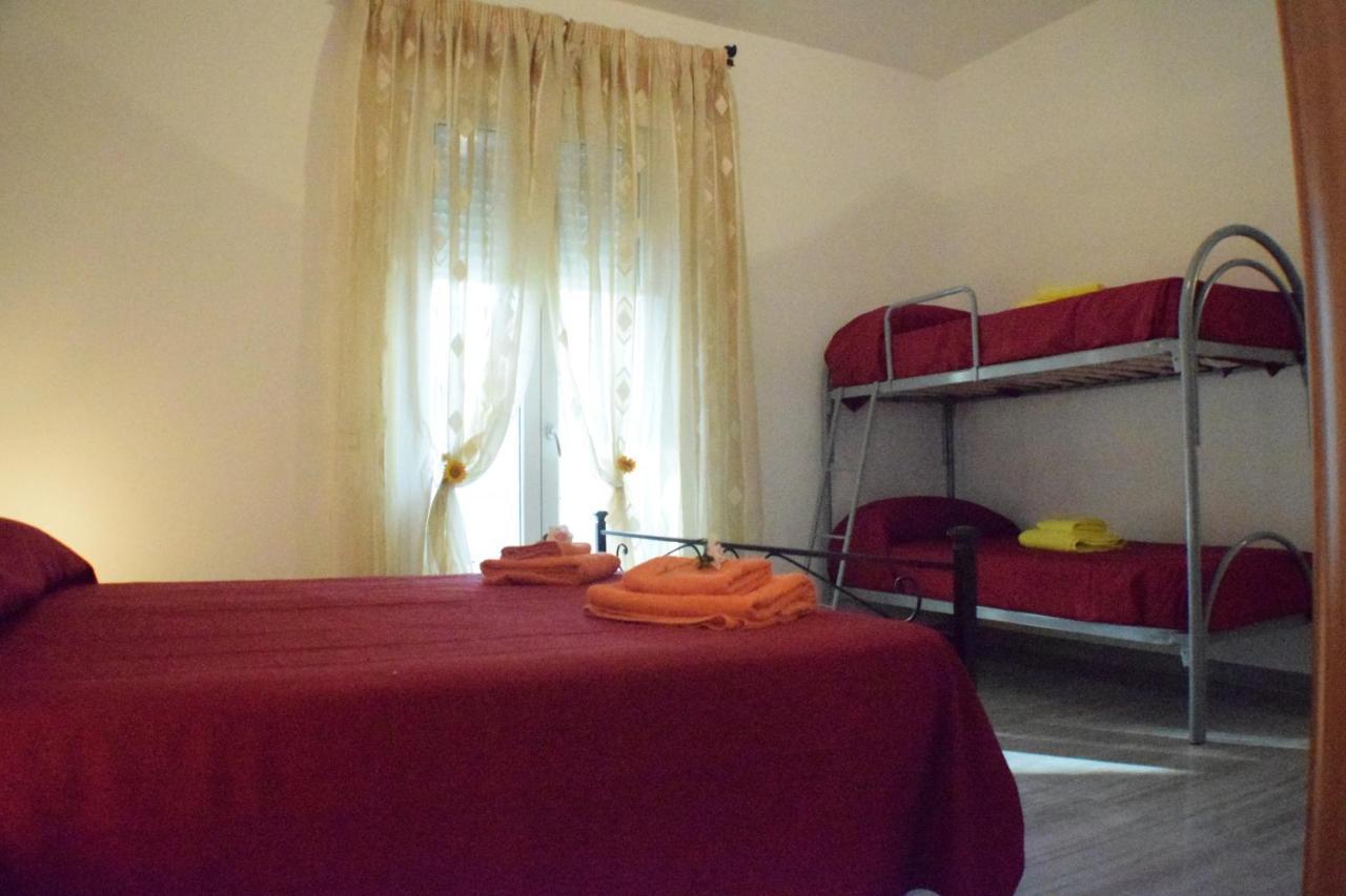 Dolcesosta B&B Marina Di Pulsano Extérieur photo